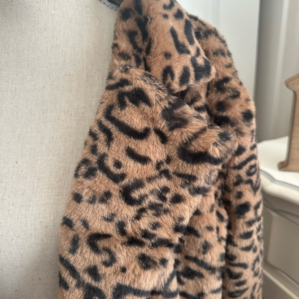 Leopard Print Faux Fur Coat - Picture 2 of 4